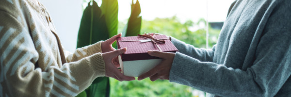 create book giveaways to grow your mailing list
