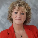 I'm the co-founder of iTurnPages, helping authors and readers to connect with each other over the love of genres and books.