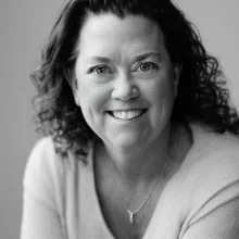Patti combines her passion for literature with her expertise in international business, fundraising/nonprofit, marketing promotion, and strategy. 